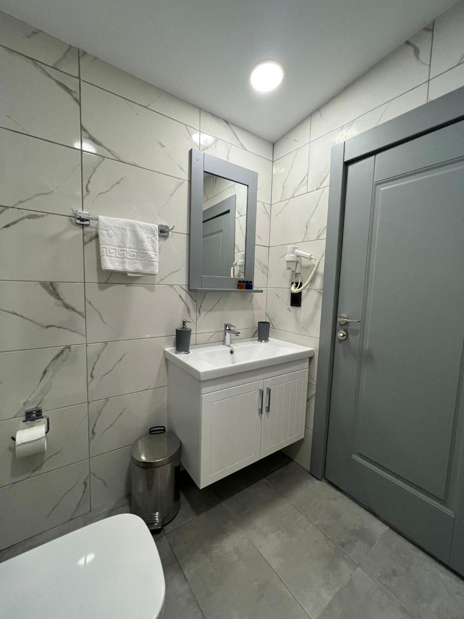 Lynda Hotel Istanbul Luaran gambar
